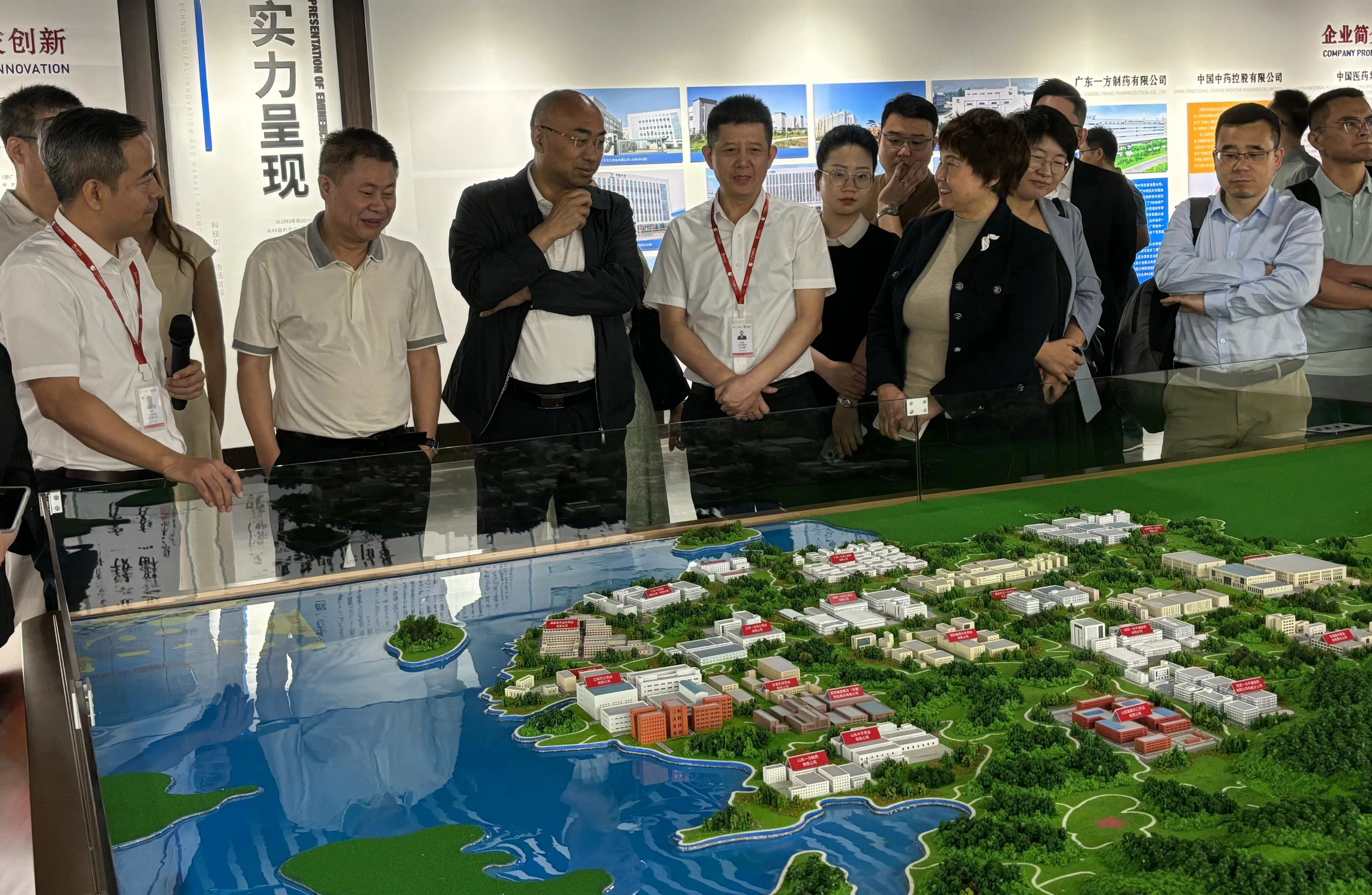 y488RBfHMm.jpg y488RBfHMm.jpg